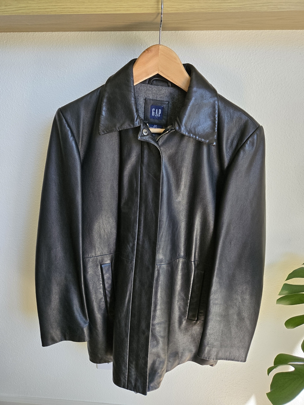 Y2K | 90's GAP Black Leather Women's Jacket | Size XS/S